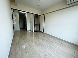 プリムローズハット 1階ワンルームのリビング/ダイニング