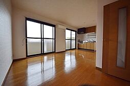 パークアゼリアＢ 2階2LDKのリビング/ダイニング