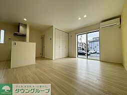 ファミーユコート 1階2SLDKのリビング/ダイニング