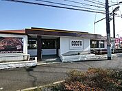 COCO’S狭山店 698m