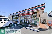 セブンイレブン日高女影店 1956m
