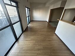 ソアール 402 4階3LDKのリビング/ダイニング