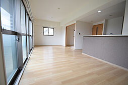 槻(ケヤキ) 405 4階3LDKのリビング/ダイニング