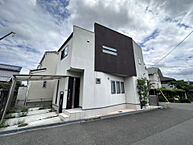大阪府高槻市昭和台町1丁目：物件画像／株式会社Ｒｏｏｔｓ　ＳＵＭＯ−Ｔ　阪急茨木店