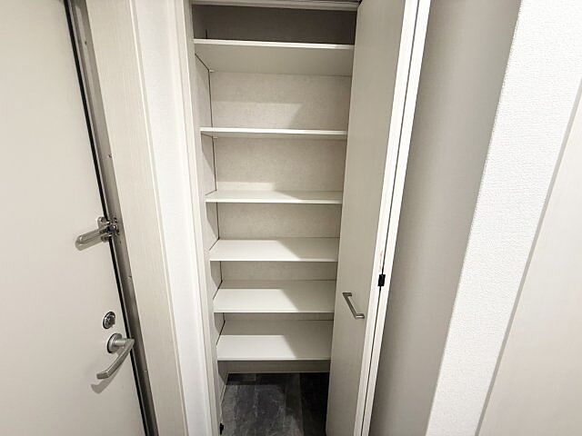 収納