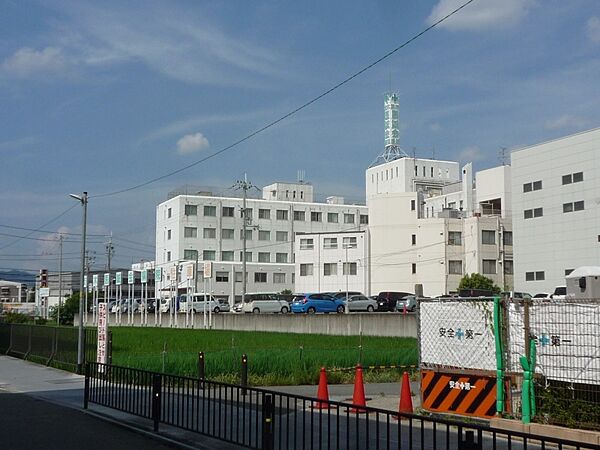 画像23:【総合病院】茨木医誠会病院まで697ｍ