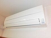 エアコン新し目です