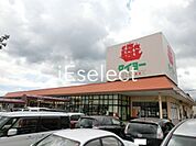 スーパータイヨー八街店 徒歩5分。 390m