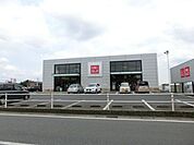 ユニクロ八街店 3198m