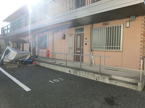 建物エントランス