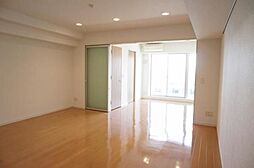 東急世田谷線 三軒茶屋駅 徒歩13分の賃貸マンション 7階1SLDKのリビング/ダイニング