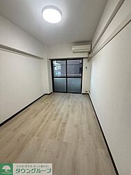 東急田園都市線 三軒茶屋駅 徒歩9分の賃貸マンション 2階ワンルームのリビング/ダイニング