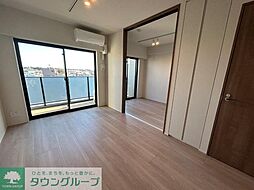 東急田園都市線 二子新地駅 徒歩6分の賃貸マンション 6階2LDKのリビング/ダイニング