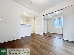 東急東横線 中目黒駅 徒歩5分の賃貸マンション 3階1LDKのリビング/ダイニング