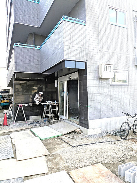 建物エントランス