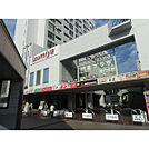 スーパー「万代門真店まで592m」