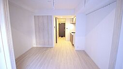 ウエリスアーバン守口 2階1LDKのリビング/ダイニング