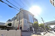 役所「大阪市旭区役所まで1162m」
