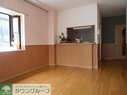 パインクレスト竹内 201 2階2LDKのリビング/ダイニング