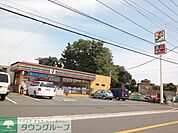 セブンイレブン松戸河原塚店 徒歩30分。 2360m