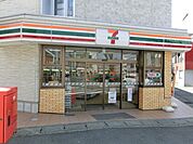 セブンイレブン松戸上本郷駅前店 210m