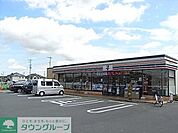セブンイレブン 300m