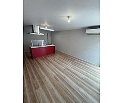 ＡＶＯＮ　ＨＯＵＳＥ　ＫＯＨＩＮＡＴＡ