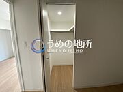 洋室1収納