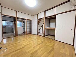 居間