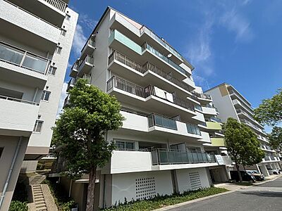 外観:緑豊かな木津川台住宅地内です♪ 外観:緑豊かな木津川台住宅地内です♪