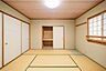 その他：【和室】LDKと隣接した和室は、和の穏やかな温もりを感じられる空間です。