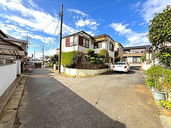 前面道路約4....