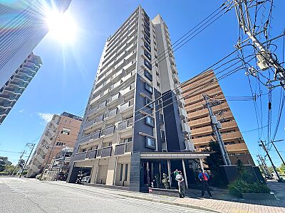 外観：平成25年2月新築（築13年）全41戸敷地内駐車場1台目優先権ありペット飼育可能