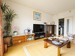 居間