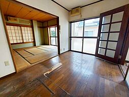 居間
