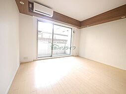 東京メトロ有楽町線 飯田橋駅 徒歩10分の賃貸マンション 1階1Kのリビング/ダイニング