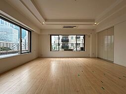 東京メトロ千代田線 赤坂駅 徒歩5分の賃貸マンション 8階2LDKのリビング/ダイニング