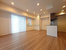 東京メトロ丸ノ内線 本郷三丁目駅 徒歩5分の賃貸マンション 5階2LDKのリビング/ダイニング