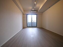 東京メトロ有楽町線 麹町駅 徒歩2分の賃貸マンション 9階ワンルームのリビング/ダイニング