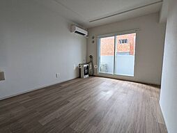 バス 中央バス西岡1条8丁目下車 徒歩1分の賃貸マンション 3階2LDKのリビング/ダイニング