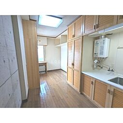 ダイナスティパレス621 206 2階ワンルームのリビング/ダイニング