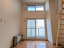 メープル北円山 203 2階1Kのリビング/ダイニング