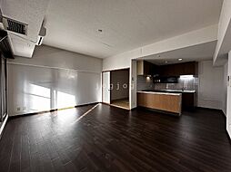 ラフォーレ札幌 303 3階3LDKのリビング/ダイニング