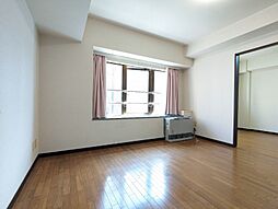 ダイアパレス大通第2 4階2LDKのリビング/ダイニング