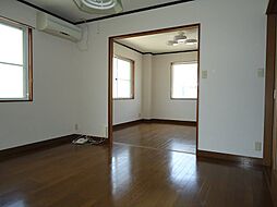 居間