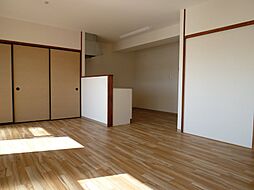居間