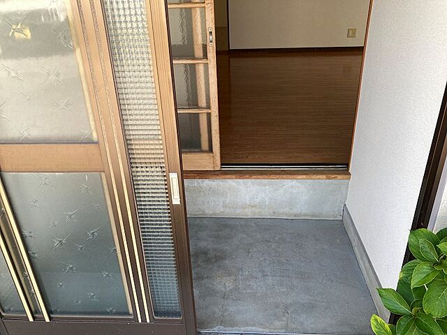 玄関