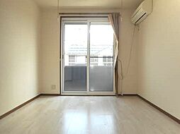 フォレストエバーInn（A・B・C） 2階2Kのリビング/ダイニング