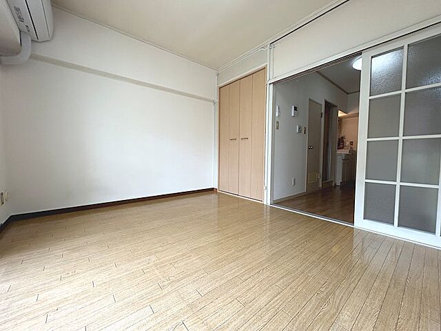 寝室