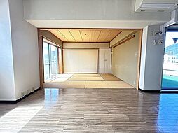 居間